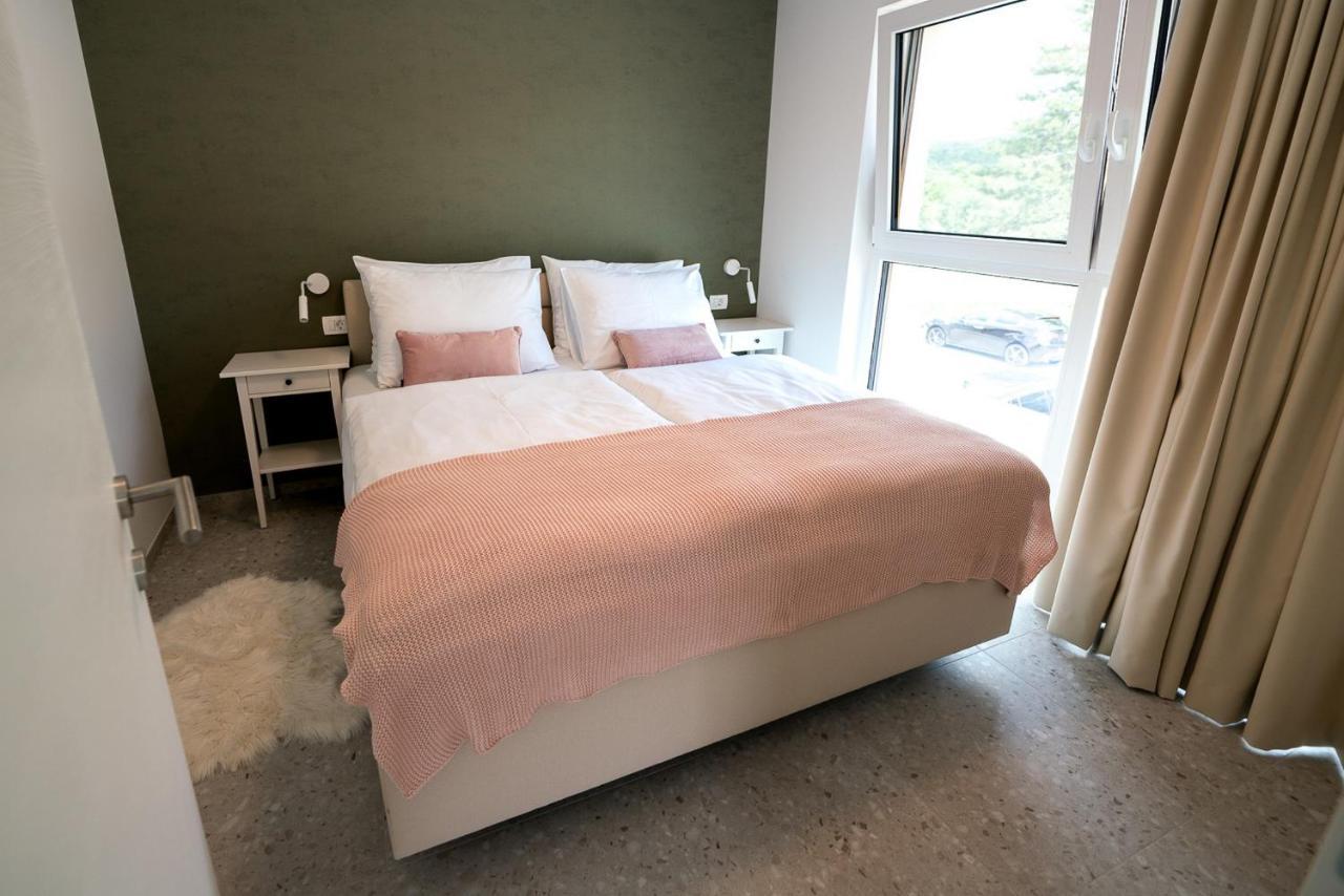 Apartments Kras 24 With Pool Sežana المظهر الخارجي الصورة