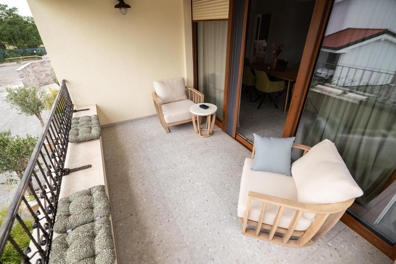 Apartments Kras 24 With Pool Sežana المظهر الخارجي الصورة